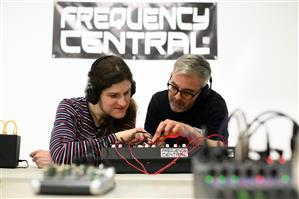 The City Is Full Of Noises: Make Modular